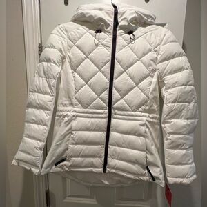 New Tommy Hilfiger White Quilted Puffer Jacket with FLAW